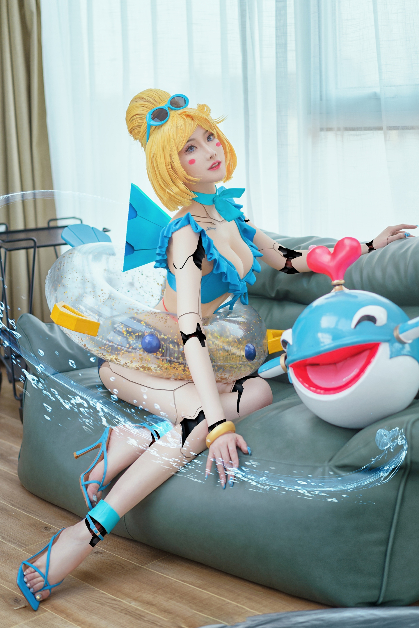 英雄联盟 泳池派对奥莉安娜cosplay