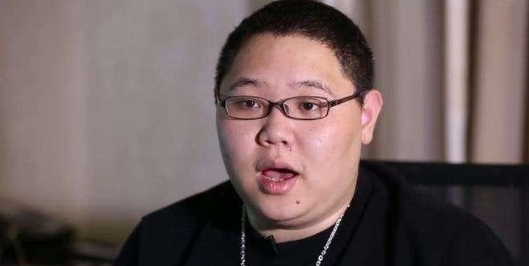 pdd爆料今年冬季转会期theshyrookie可能换队uzi重回lpl